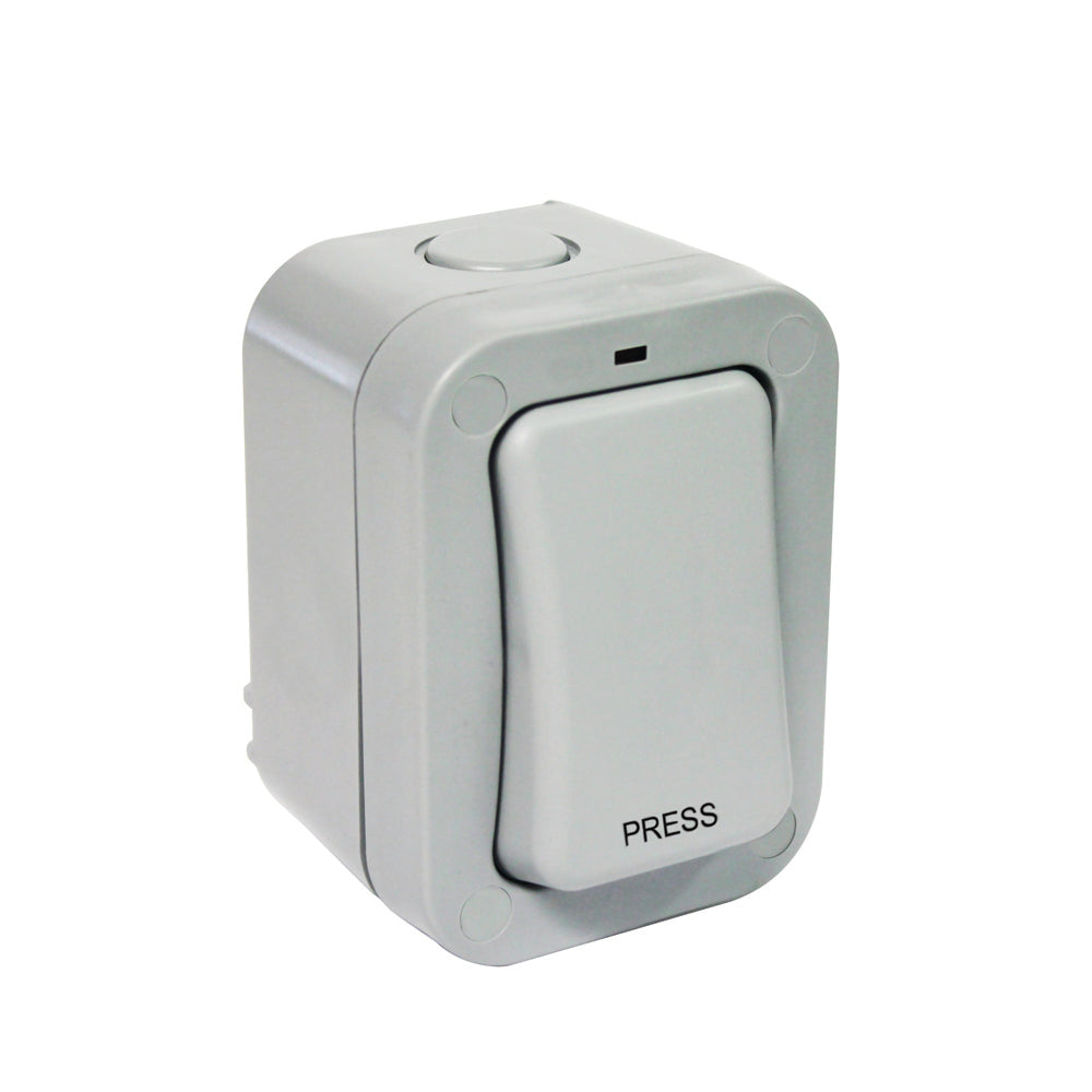 IP66 Single Press Retractive Outdoor Switch