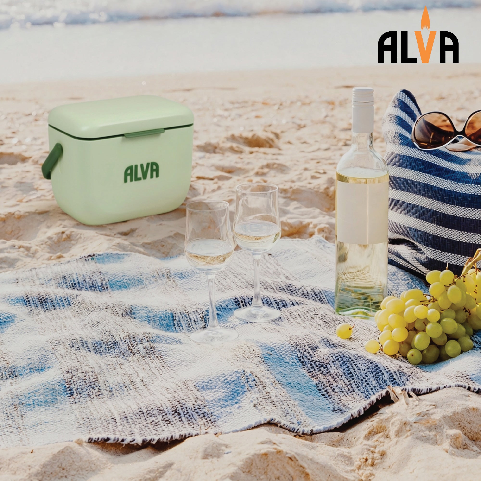 6L Cooler Box - Pistachio Green