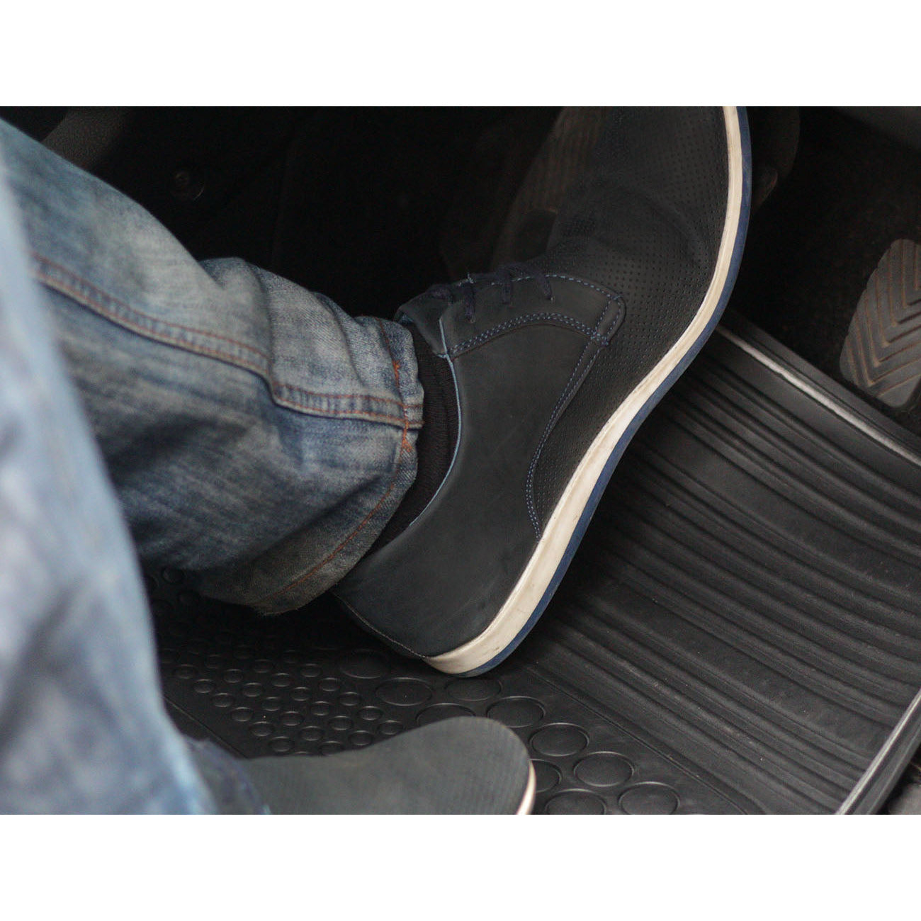 Car Mat 4Pc Set - Heavy Duty Classic