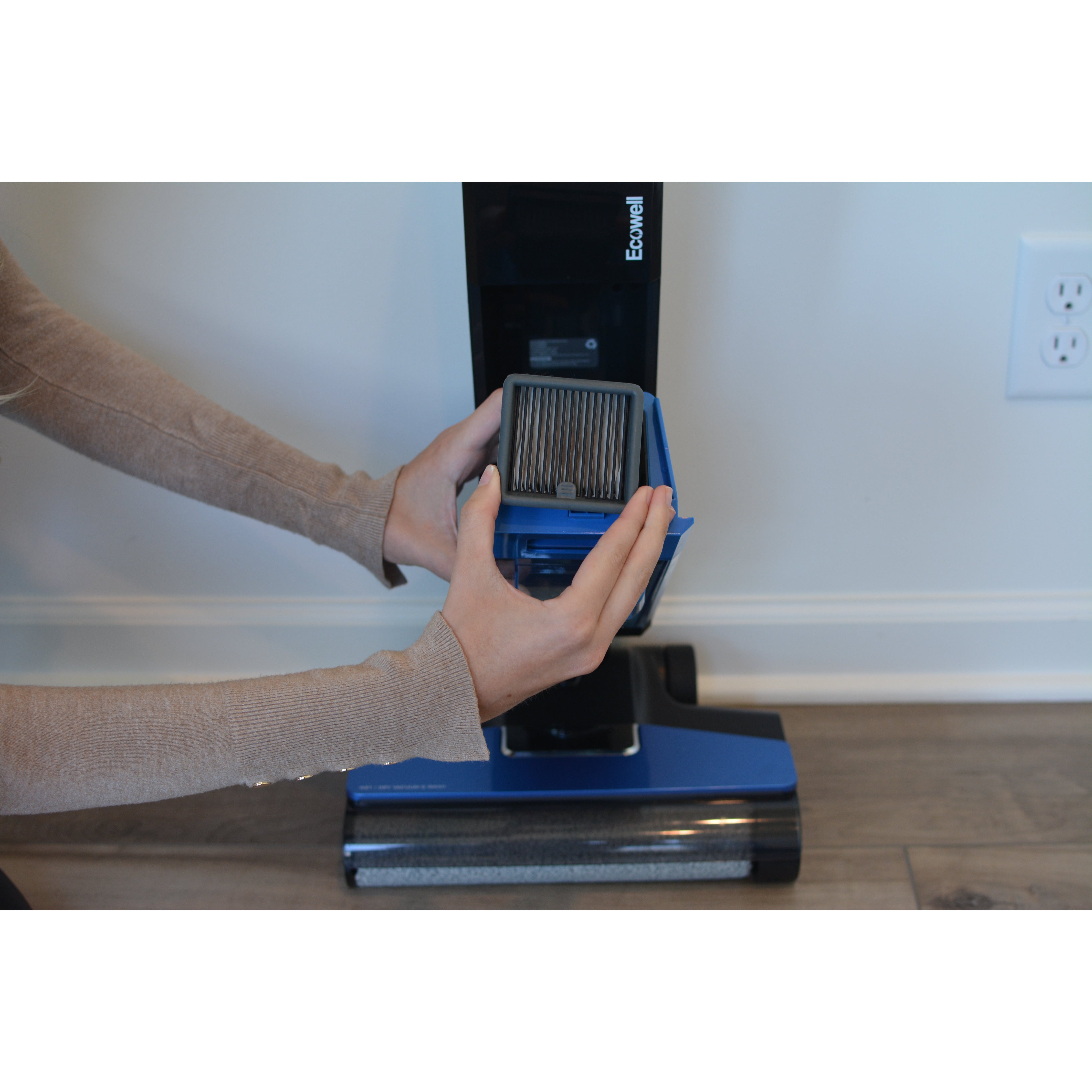 Lulu - Quick Clean Ultra Cordless Wet/Dry Vacuum Wash