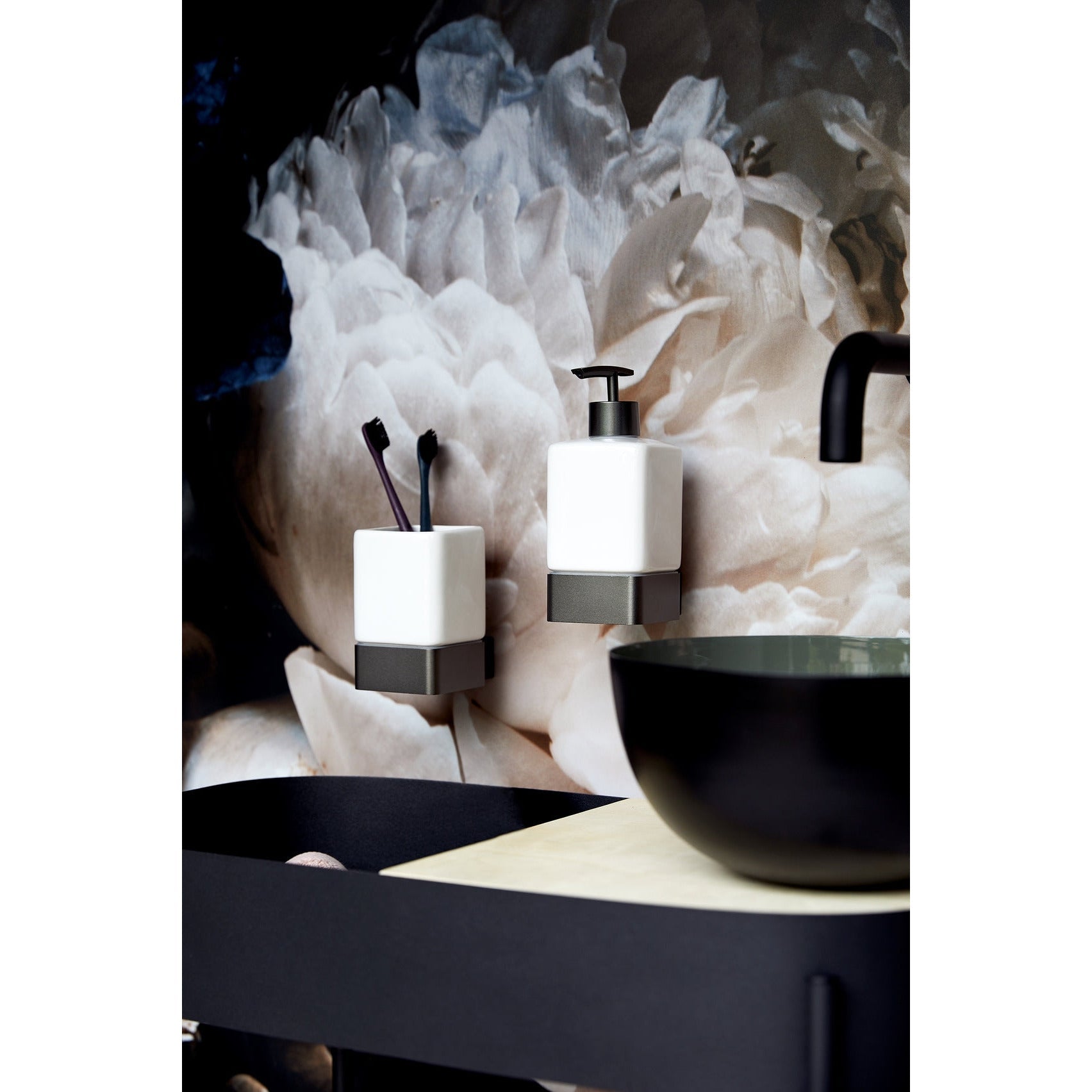 Soap Dispenser - Montella - Aluminium