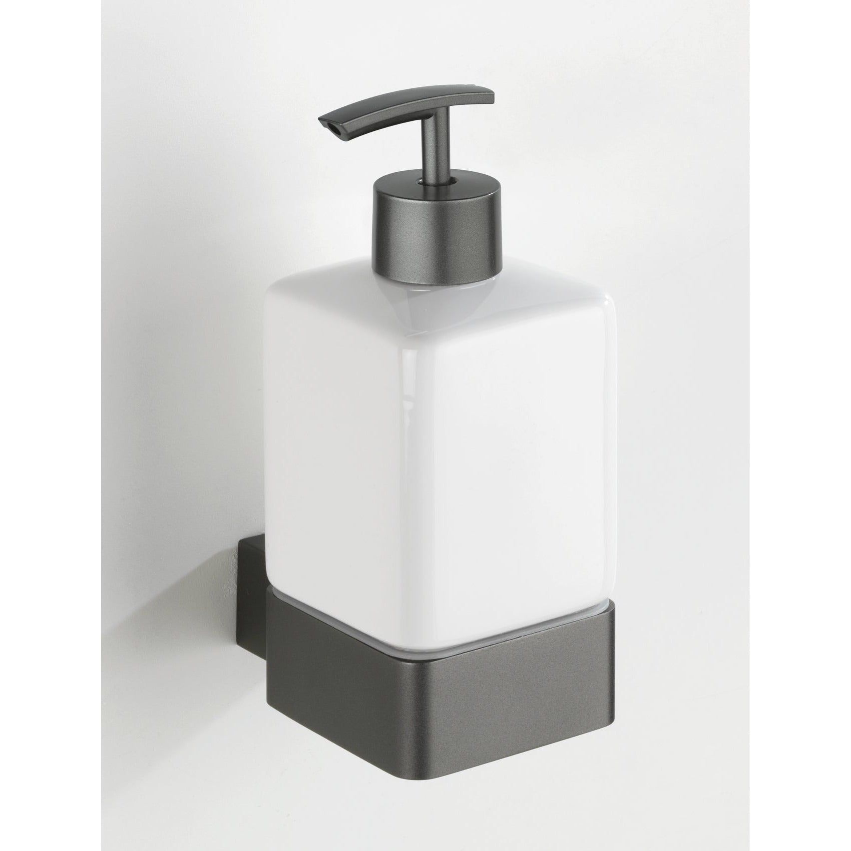 Soap Dispenser - Montella - Aluminium