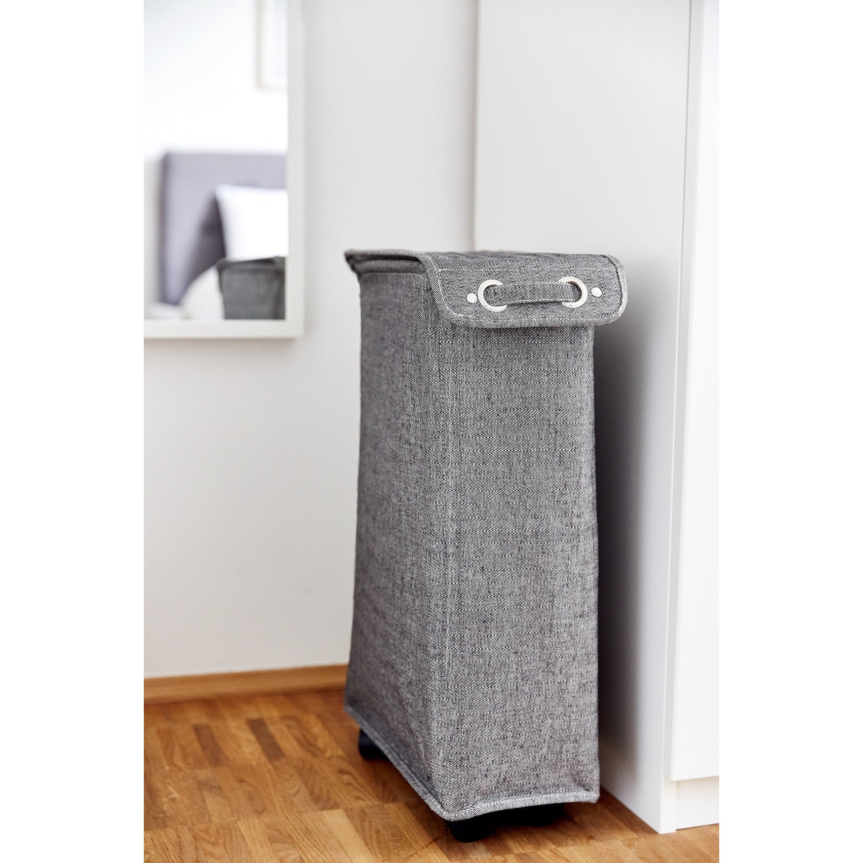 Laundry Basket 43L - With Lid - Corno Prime - Black-White