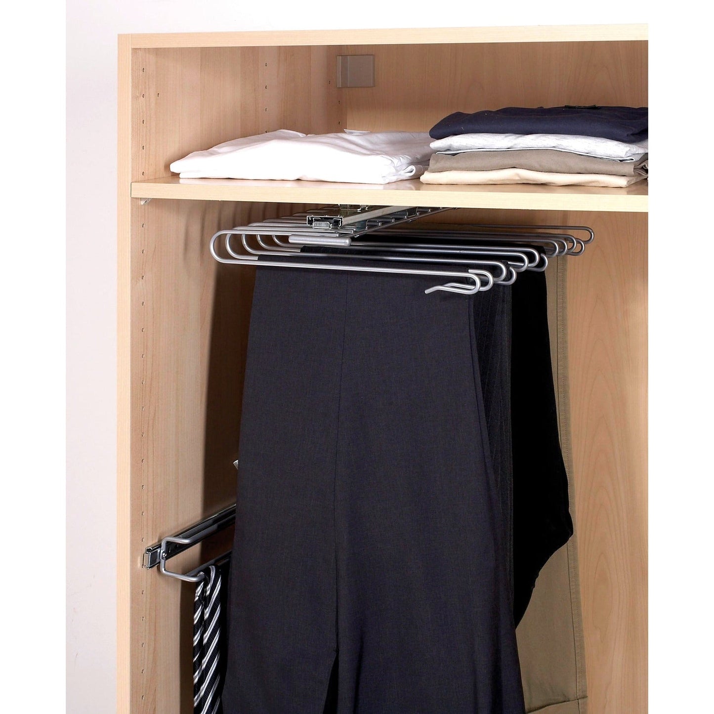 PULL-OUT WARDROBE TROUSER HANGER