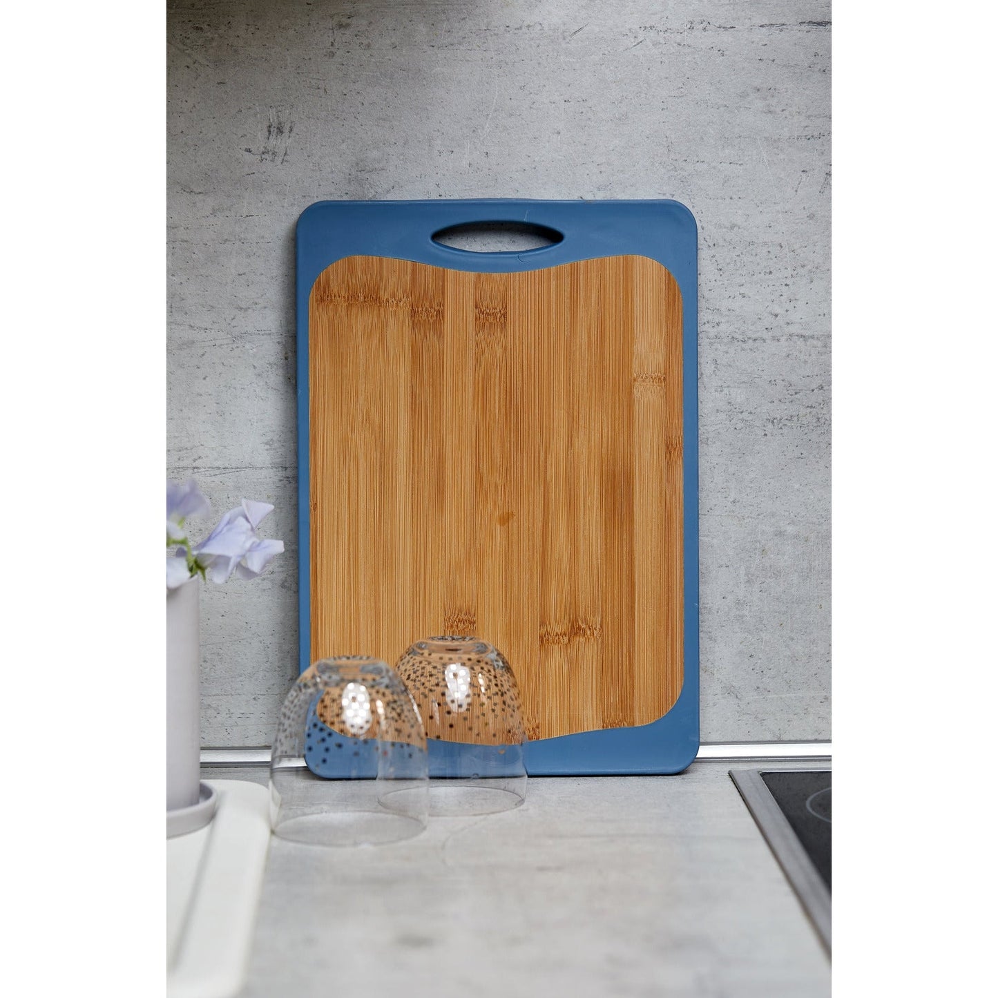 WENKO -DOUBLE SIDED CUTTING BOARD - BAMBOO & PP - 33X23 - ANTI-SLIP TPE - BLUE