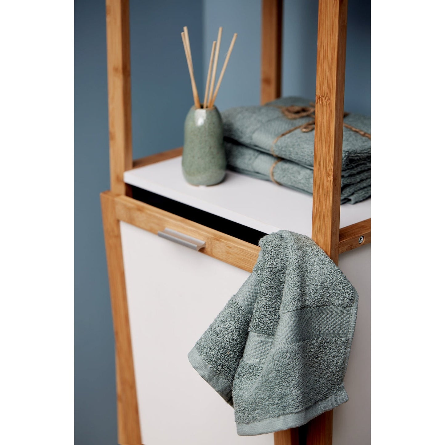 FINJA SHELF UNIT W/ LAUNDRY BASKET - BAMBOO