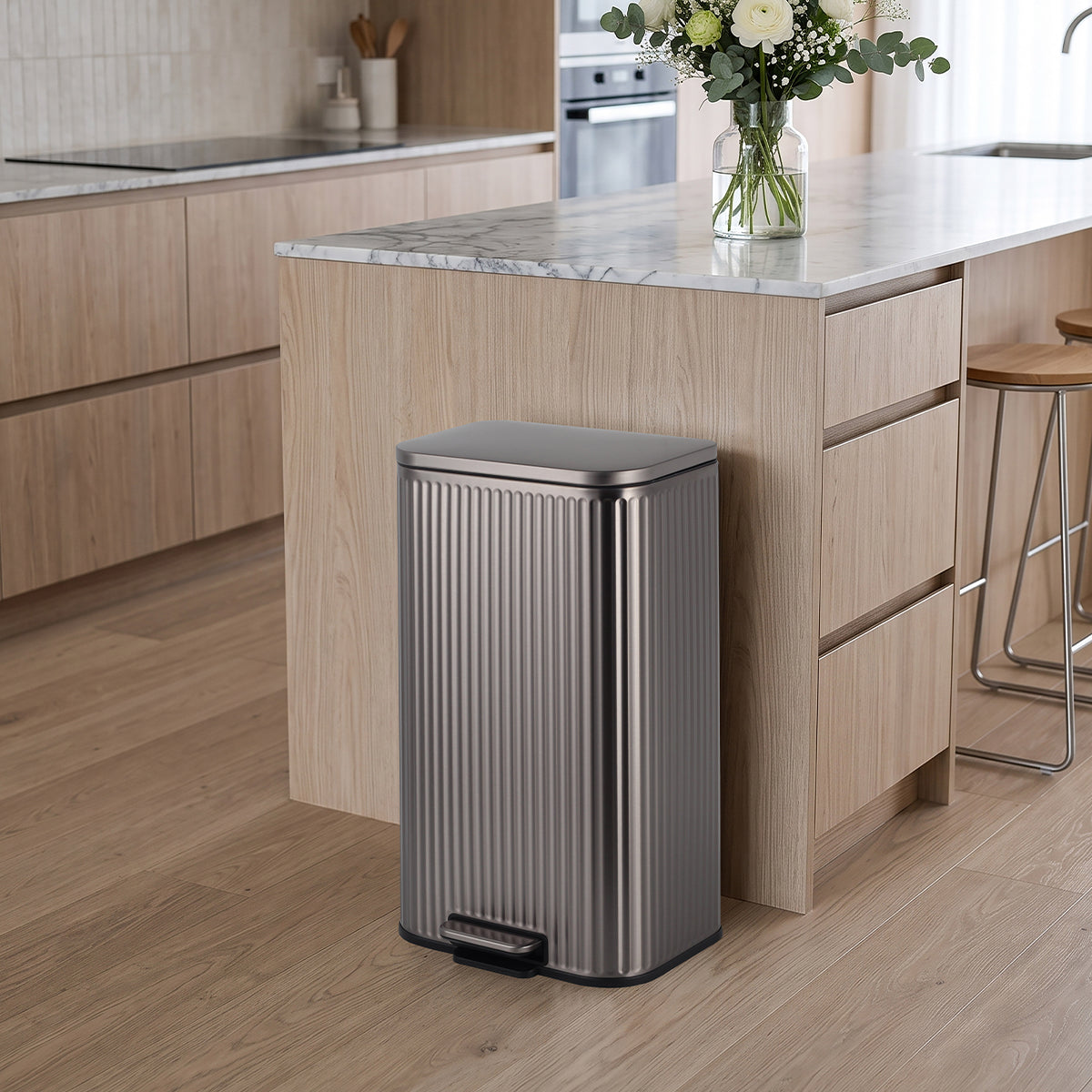 CASA Positano 30L Steel Ribbed Pedal Bin - Metallic Grey