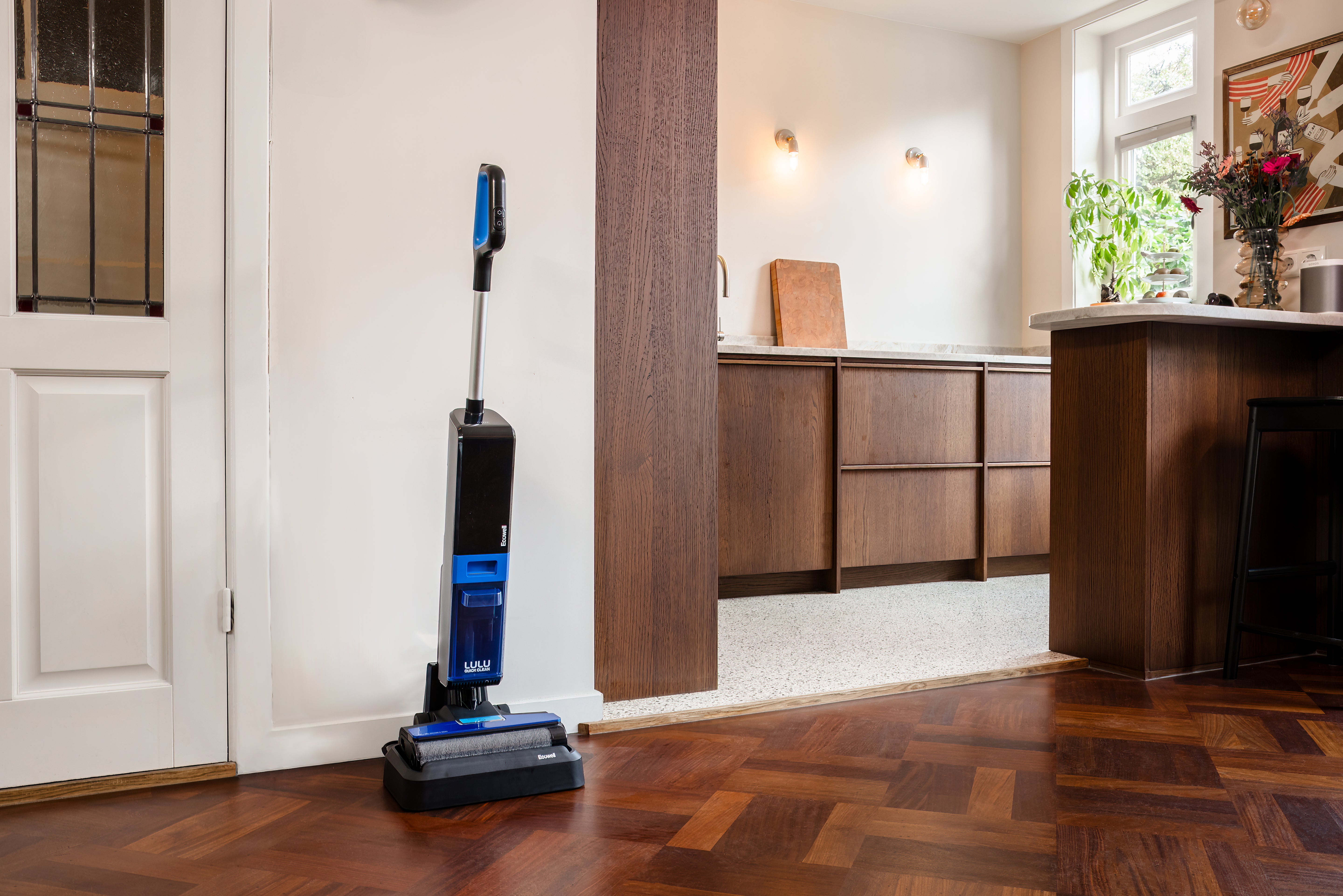 Lulu - Quick Clean Ultra Cordless Wet/Dry Vacuum Wash