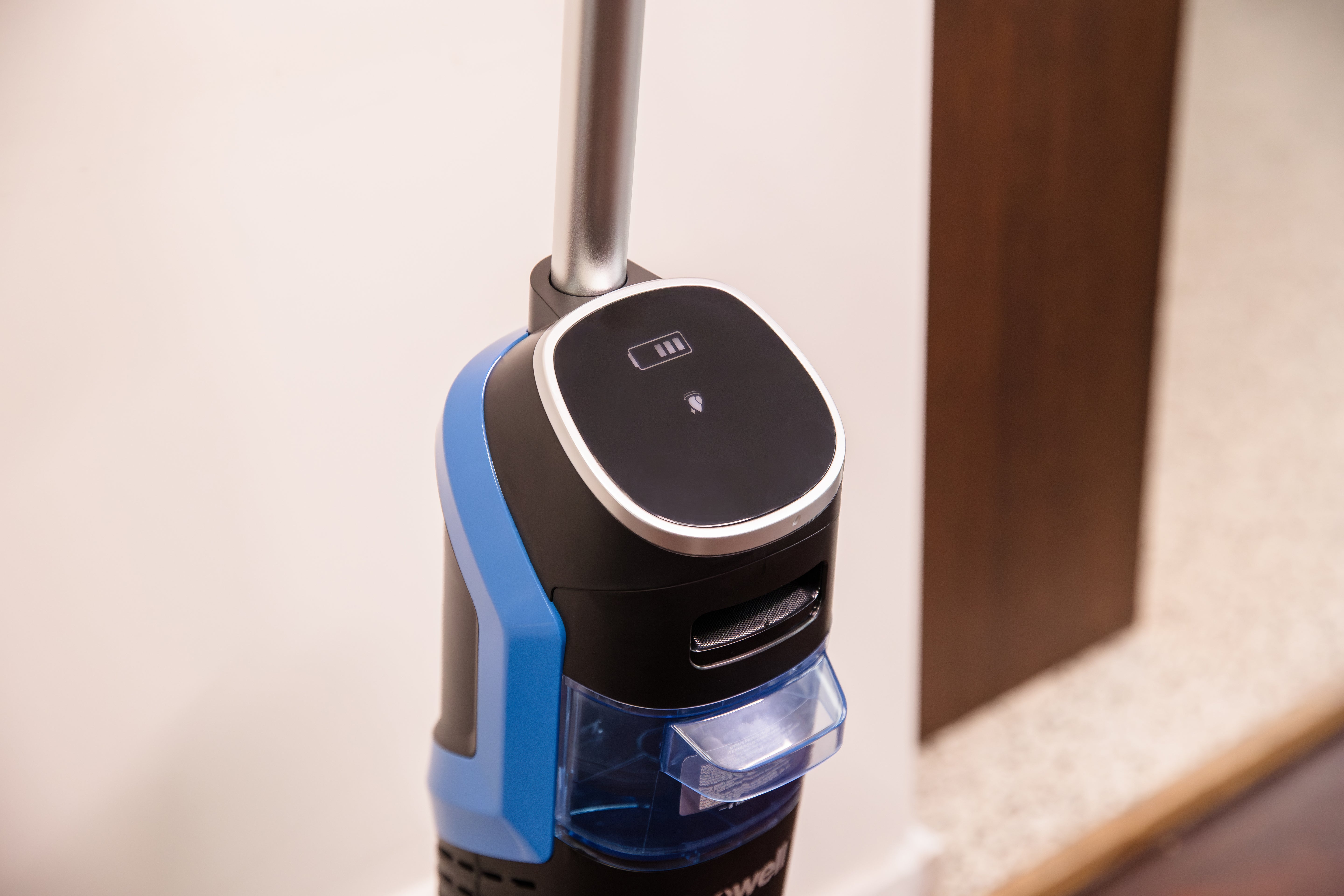 Lulu - Quick Clean Pro - Cordless Wet/Dry Vacuum & Wash