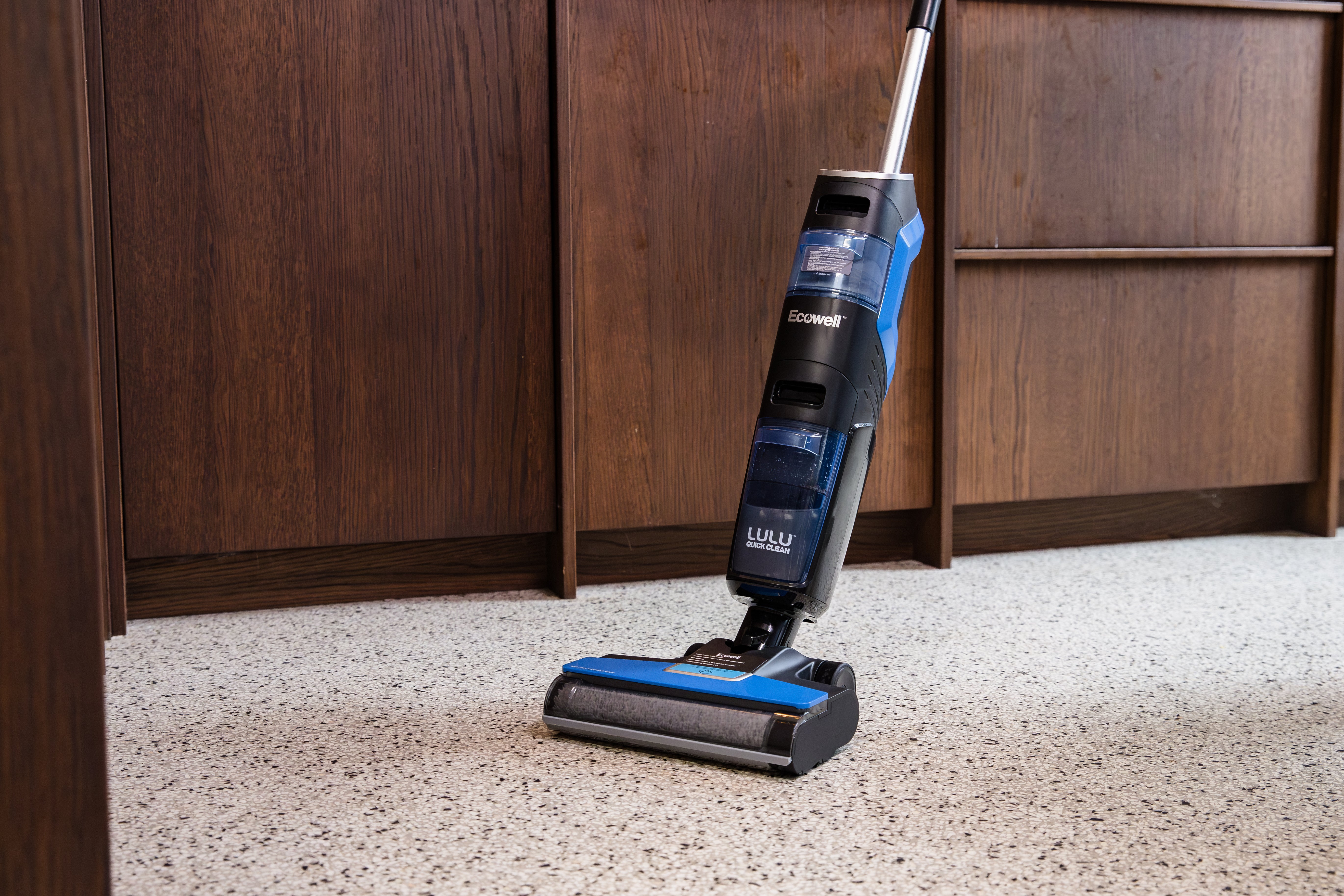 Lulu - Quick Clean Pro - Cordless Wet/Dry Vacuum & Wash