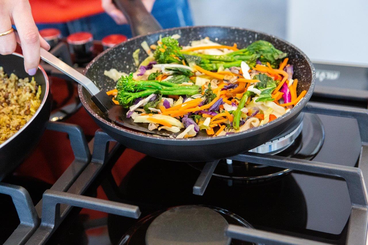 60cm 4-Burner Gas Hob - Glass Top