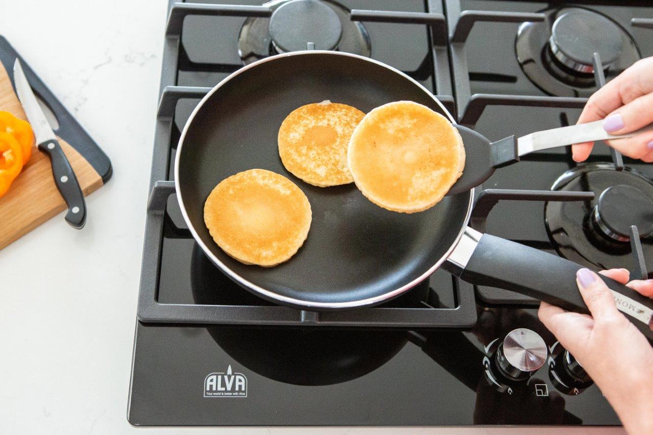 60cm 4-Burner Gas Hob - Glass Top