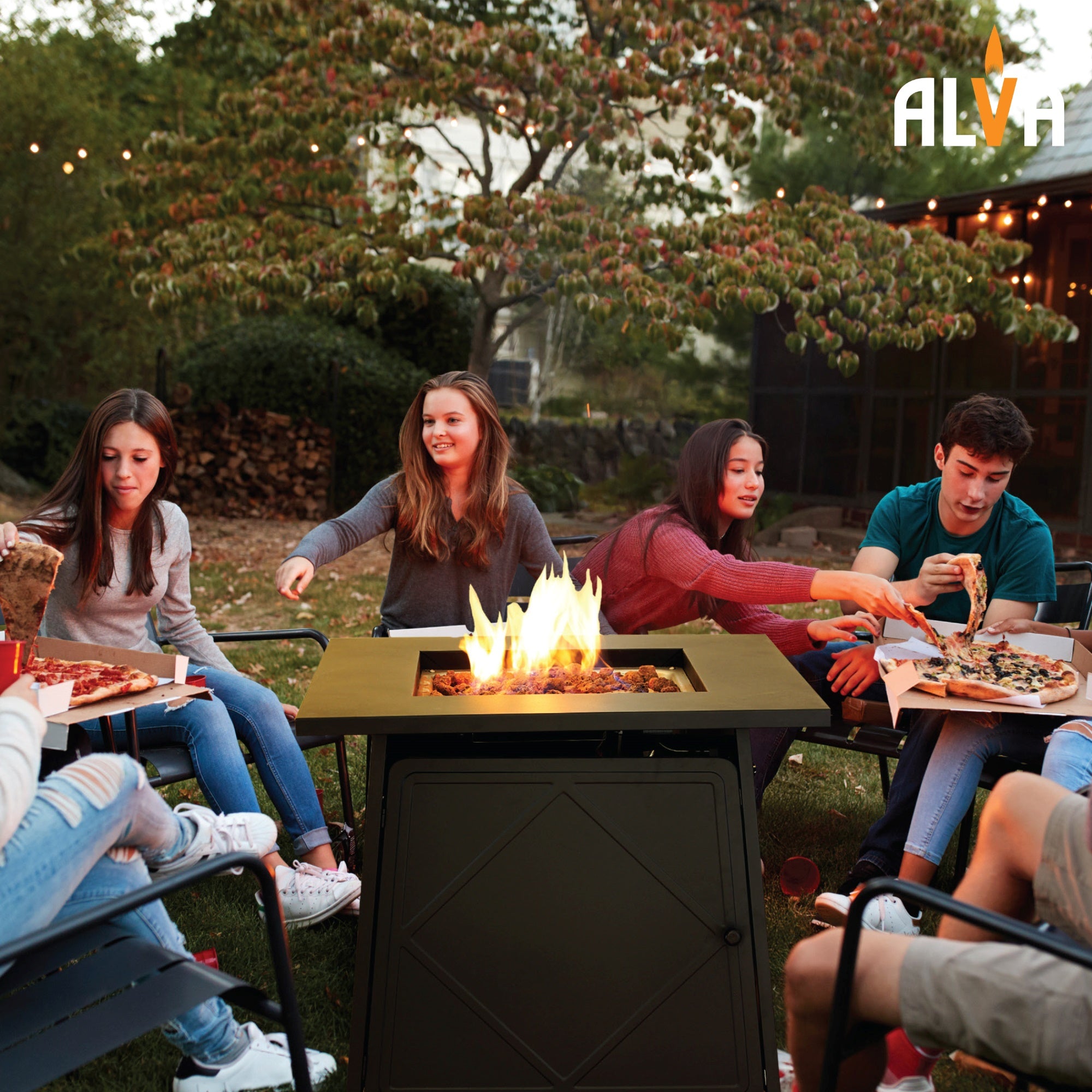 Gas Firetable With Lava Rocks & Lid
