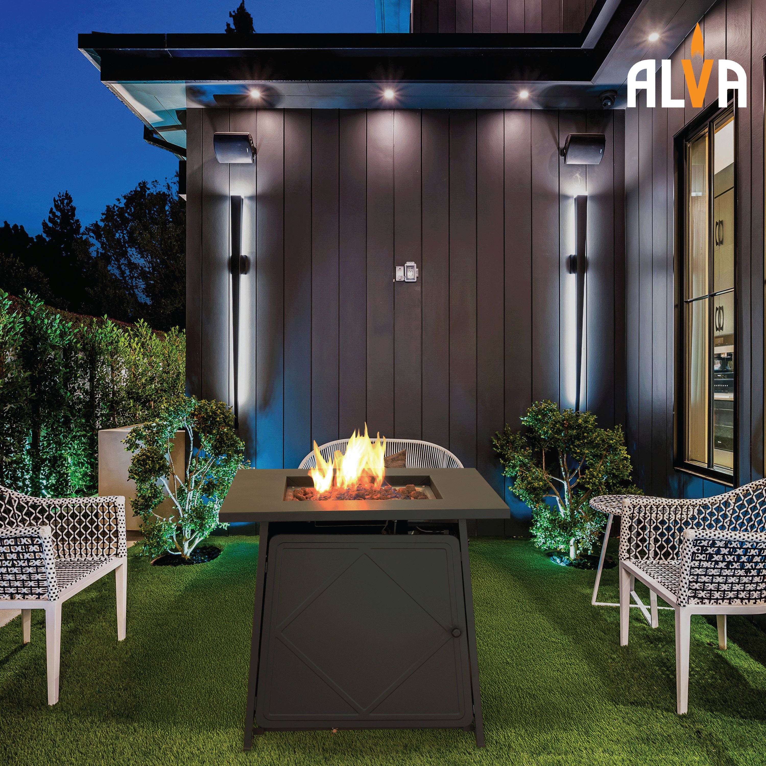 Gas Firetable With Lava Rocks & Lid