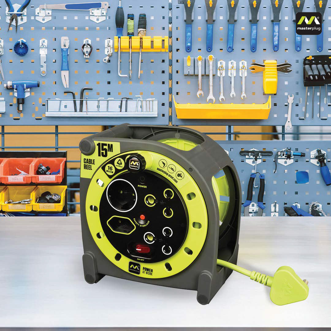 Pro-Xt 15m Medium Duty Extension Cable Reel - 4 Socket With Switch