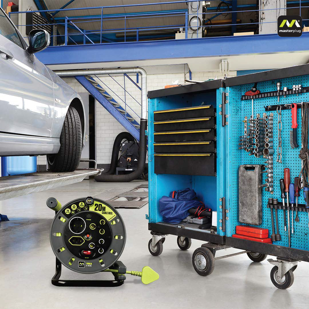 Pro-Xt 20m Medium Duty Extension Cable Reel - 4 Socket With Switch