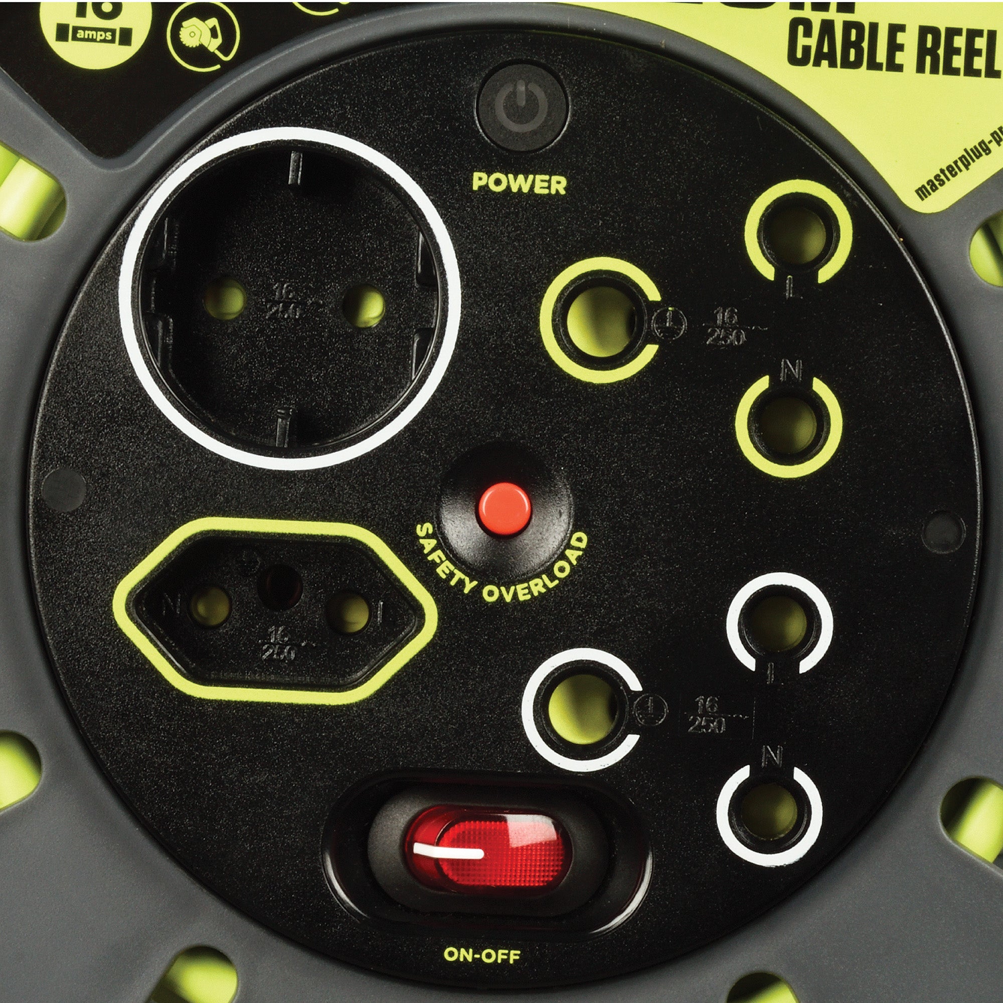 Pro-Xt 20m Medium Duty Cable Open Reel - 4 Socket With Switch